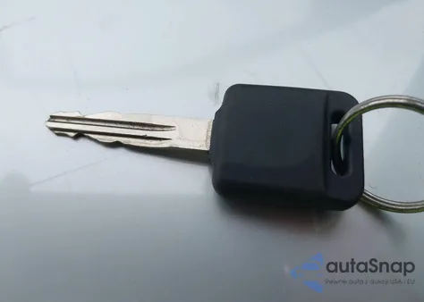 2017 Nissan Sentra S из США, поврежденный, VIN 3N1AB7AP6HY279672